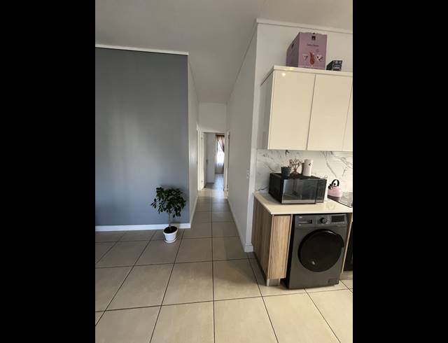 2 BEDROOM APARTMENT TO LET IN SANDOWN